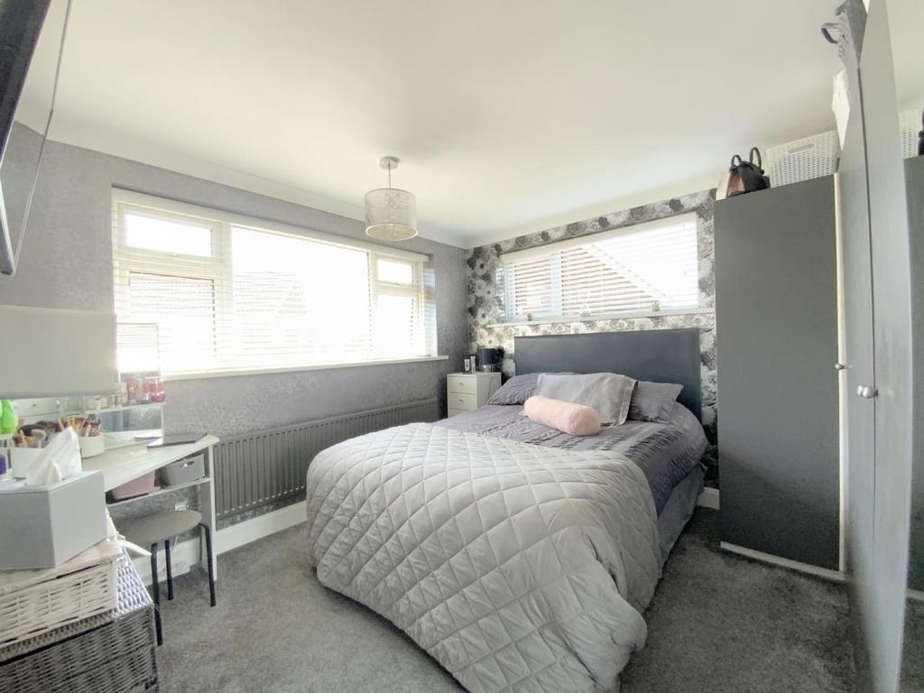 Resized IMG 0877..jpg