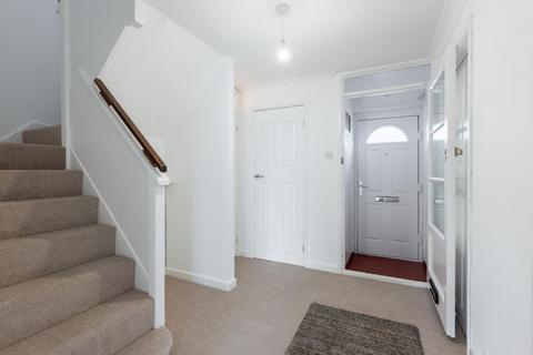 24 Holt Avenue, Bishops Tachbrook, Leamington Spa, CV33 9RE