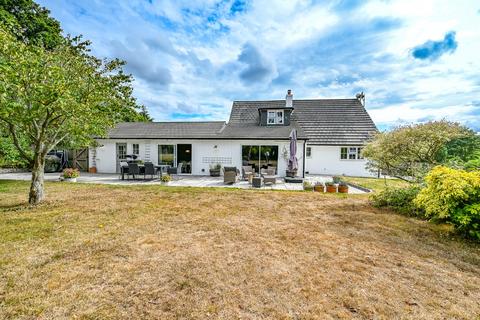 4 bedroom chalet for sale, North Ripley, Christchurch, BH23