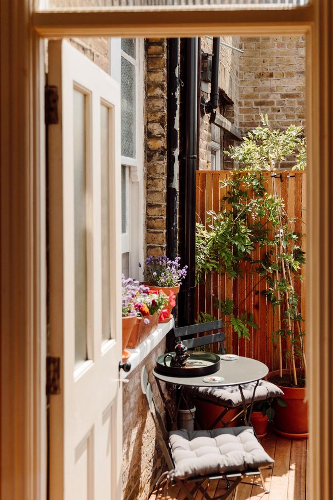 294788 - STAMFORD-HILL-MANSIONS-021.jpg