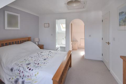8 Ailsa Mews, Rochester, ME1 3HA
