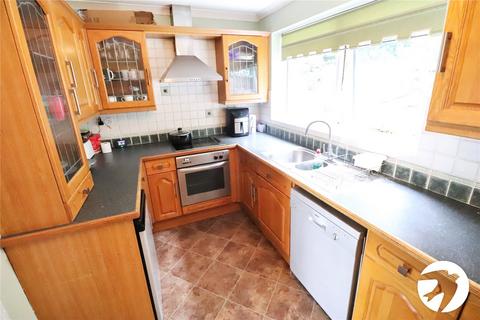 38 Regent Square, Belvedere, DA17 6EP