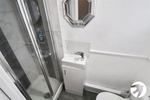 38 Regent Square, Belvedere, DA17 6EP