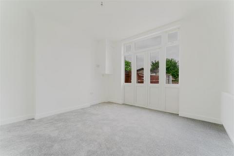 undefined, Granville Road, Uxbridge UB10