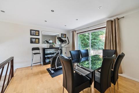 undefined, Shefton Rise, Northwood, Middlesex