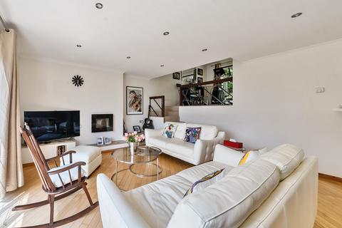 4 bedroom detached house for sale, Shefton Rise, Northwood, Middlesex