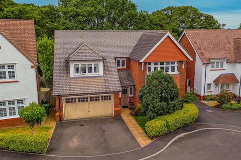 5 bedroom detached house for sale, Tyn Y Berllan, Cardiff CF14