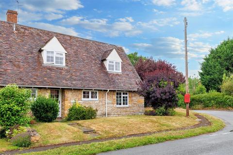 3 bedroom cottage for sale, Tythe Barn Cottages, Evesham WR11