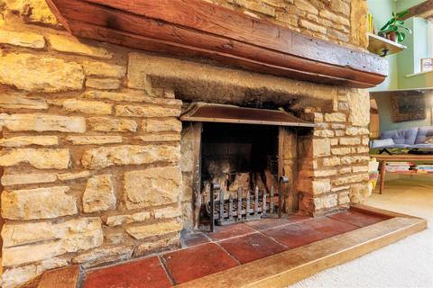 3 bedroom cottage for sale, Tythe Barn Cottages, Evesham WR11