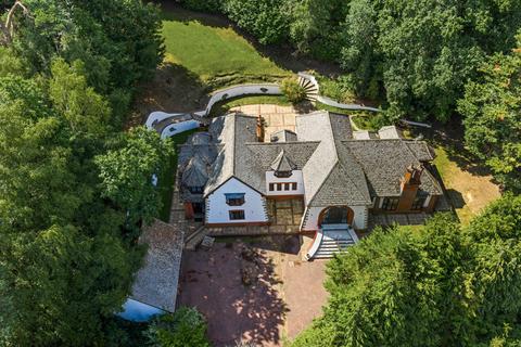 undefined, St. George's Hill, Golf Club Road, Weybridge, Surrey KT13