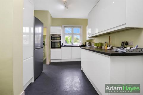 11 Windermere Avenue, London, N3 3QX