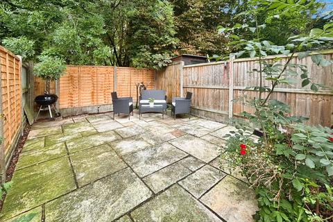 3 Chapel Lane, Sturry, Canterbury, CT2 0AH