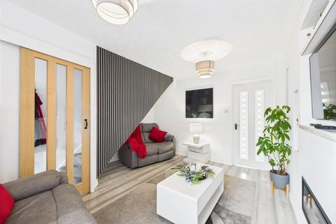 21 Brandon Close, Churchdown, Gloucester, GL3 1NU