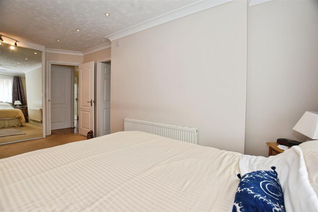 E626c0f6-bed 201 20b.JPG