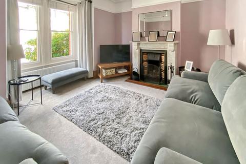 3 bedroom terraced house for sale, Sussex Avenue, Ashford TN24