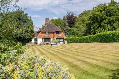 Fairways Beech Avenue, Effingham, Leatherhead, KT24 5PJ