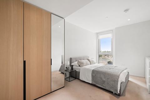 1 bedroom flat for sale, Lillie Square, West Brompton, London