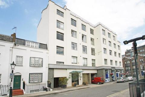 1 bedroom flat for sale, Cheval House, Montpelier Walk, Knightsbridge