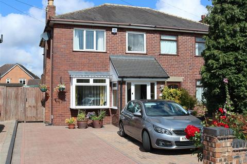 3 bedroom semi-detached house for sale, King George Crescent, Rushall