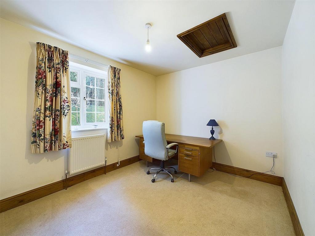Bedroom/Study