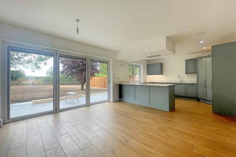 3 bedroom property for sale, Rose Lane, Salcott, Maldon, CM9