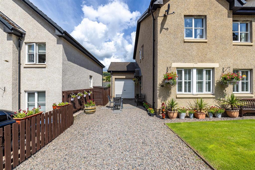 10 Annfield Gardens Galashiels 007.jpg