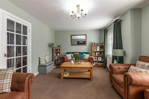 undefined, 10 Annfield Gardens, Galashiels
