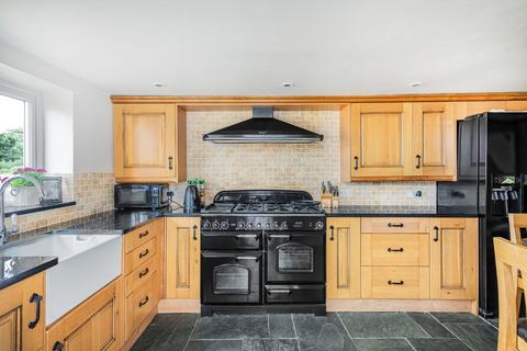 undefined, Bridgeway, Aylesbury HP18