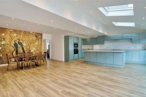 42 Chiltern Road, Sutton, SM2 5RD