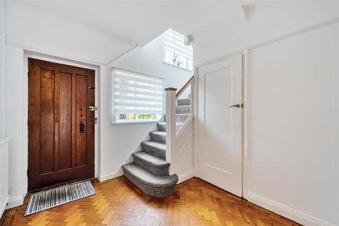 42 Chiltern Road, Sutton, SM2 5RD