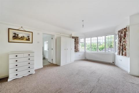 42 Chiltern Road, Sutton, SM2 5RD