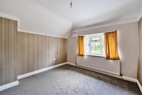 42 Chiltern Road, Sutton, SM2 5RD