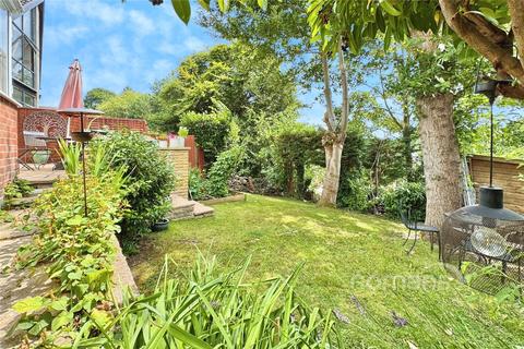 undefined, Mickle Hill, Sandhurst, Berkshire