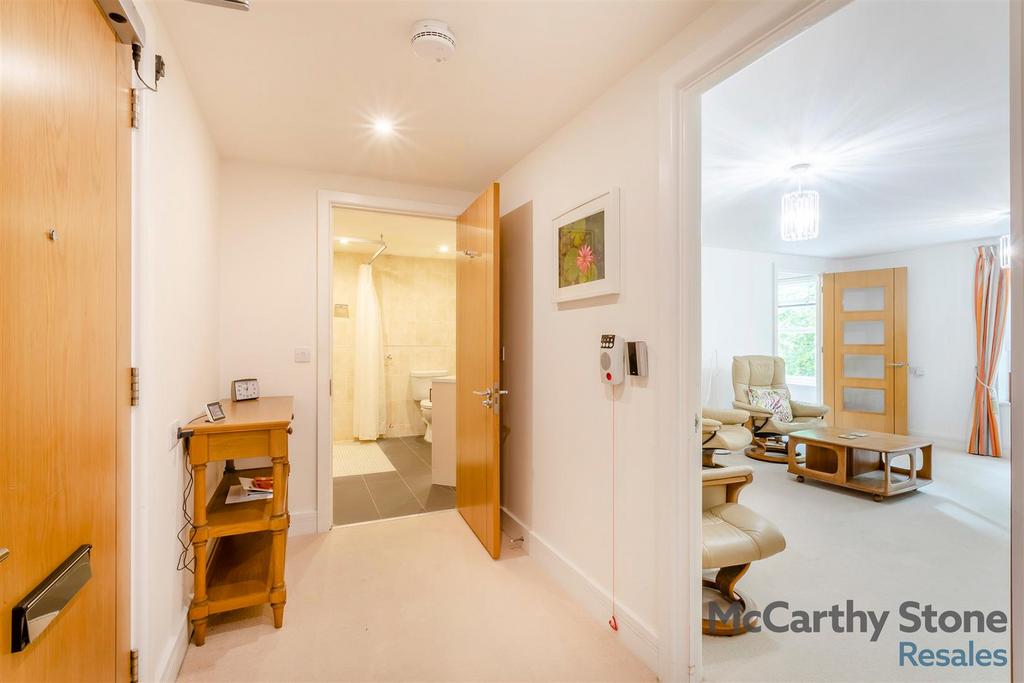 8657633-interior08.jpg
