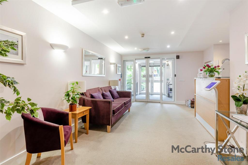 8657633-interior24.jpg