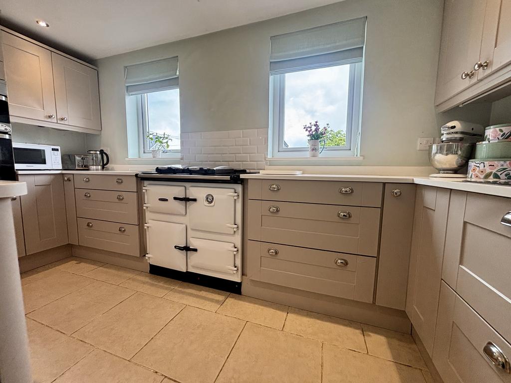 Kitchen/diner (third image)