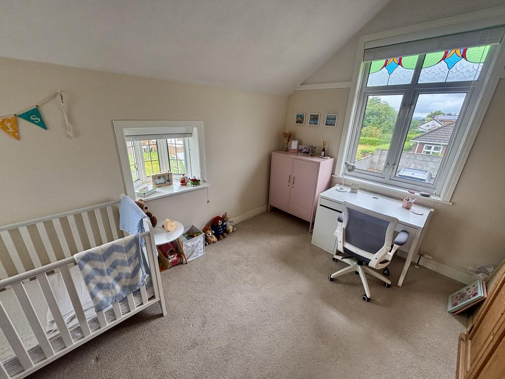 Rear bedroom 4