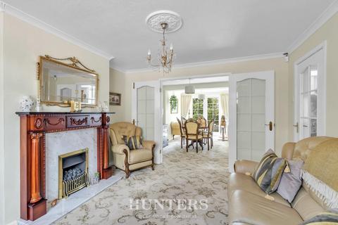 3 bedroom semi-detached house for sale, Mellalieu Street, Middleton M24