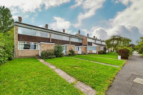3 bedroom end of terrace house for sale, Kestrel Drive, Pucklechurch, Bristol, Gloucestershire, BS16