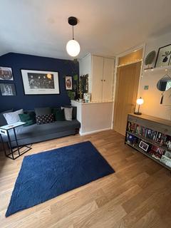 2 bedroom terraced house for sale, Saunders Close, Huddersfield, West Yorkshire, HD3