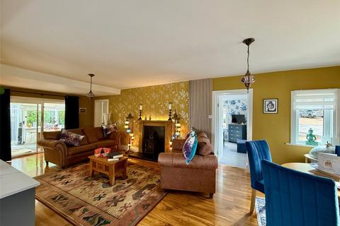 2 bedroom bungalow for sale, Dittons Road, Stone Cross, Pevensey, East Sussex, BN24