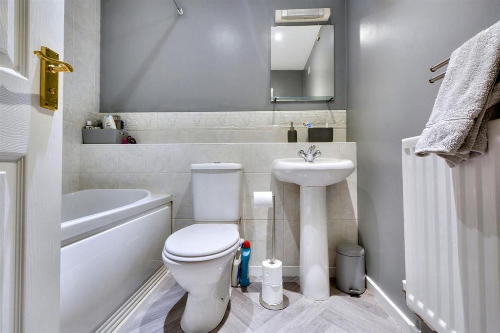 Bathroom.jpeg