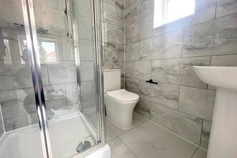 undefined, Basildene Road, Greater London TW4