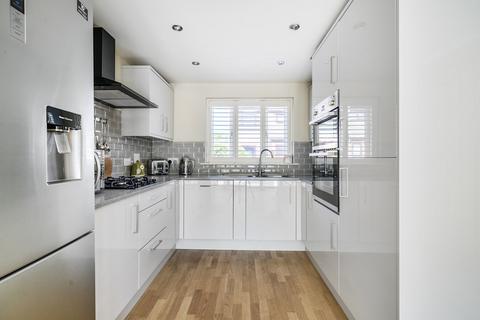 17 Cotswold Close, Minster Lovell, Witney, OX29 0SX