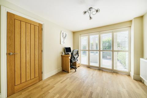 17 Cotswold Close, Minster Lovell, Witney, OX29 0SX