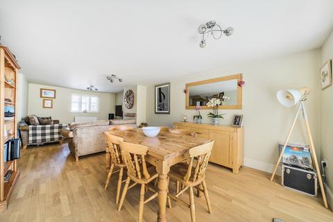 17 Cotswold Close, Minster Lovell, Witney, OX29 0SX