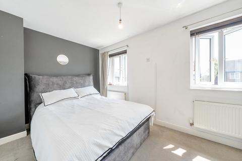 25 Alder Close, Bishop's Stortford, CM23 4JX