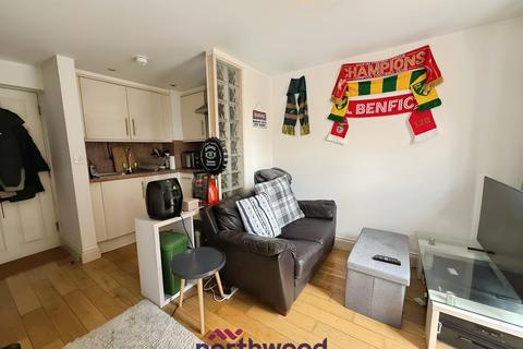 1 bedroom flat to rent, Bartholomew Street West, Central, Exeter, EX4