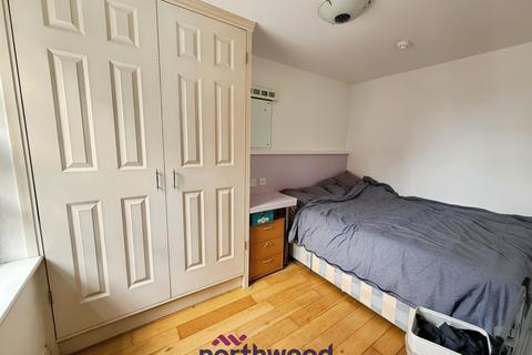 1 bedroom flat to rent, Bartholomew Street West, Central, Exeter, EX4