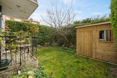 60 Narford Road, London, E5 8RD
